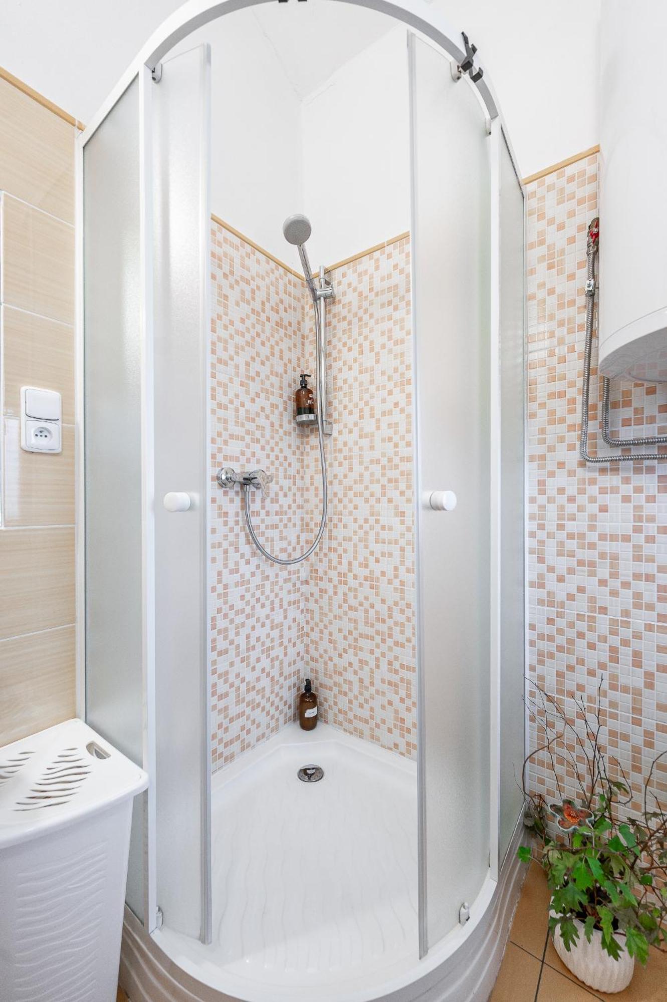 2 Room Flat Hlavna Kosice With Parking Dış mekan fotoğraf